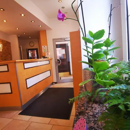City Hostel