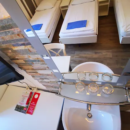 City Hostel Hostel *