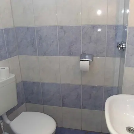 City Hostel Hostal *