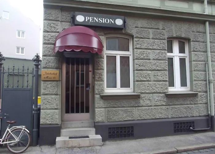 City Hostel * Aψβούργη